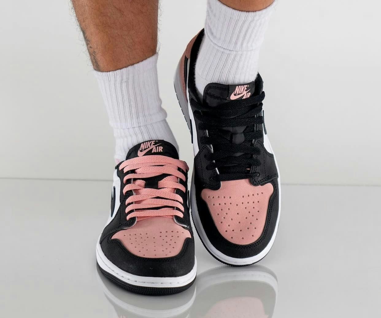 Air Jordan 1 Low OG “Bleached Coral”