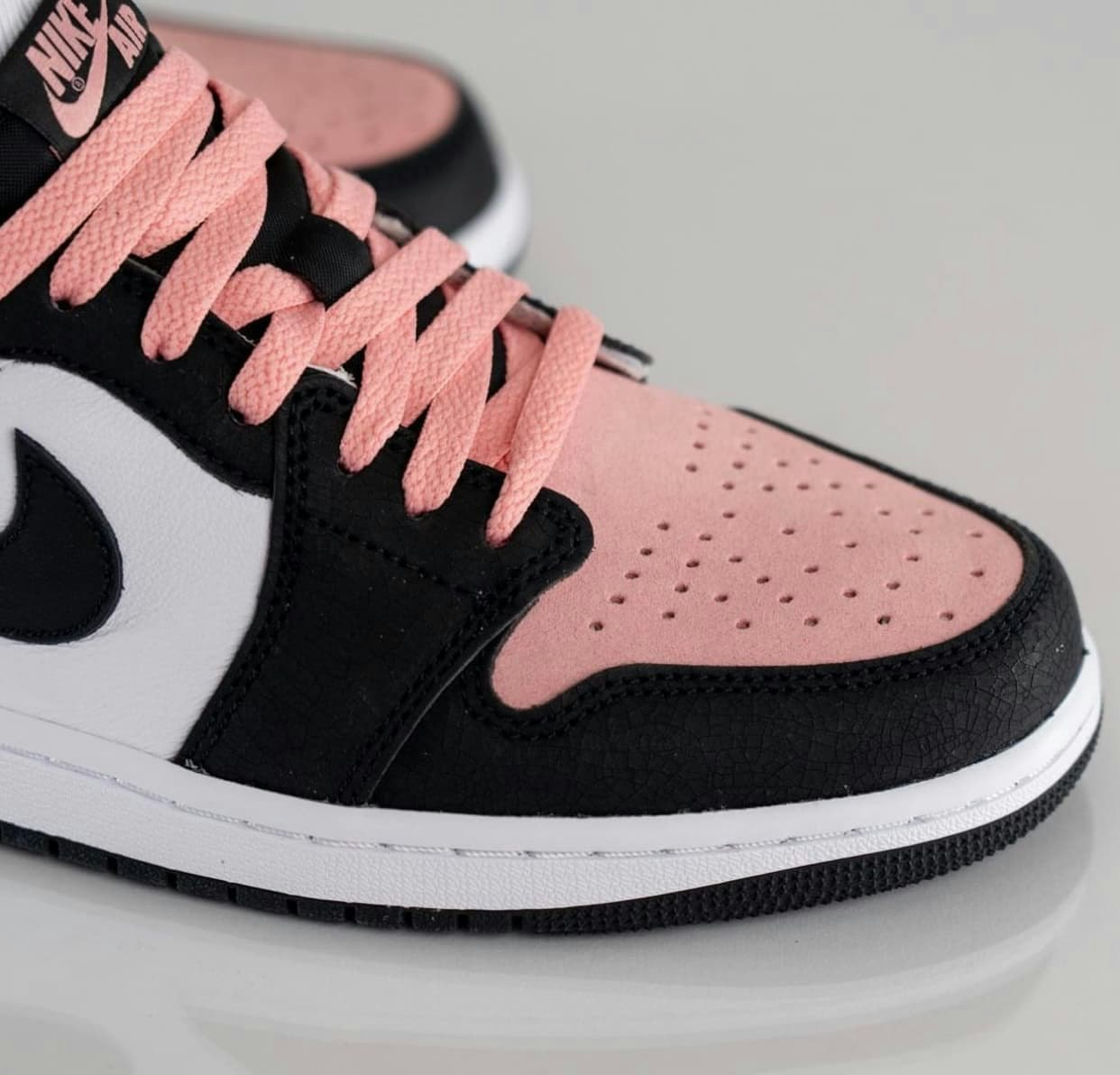 Air Jordan 1 Low OG “Bleached Coral”