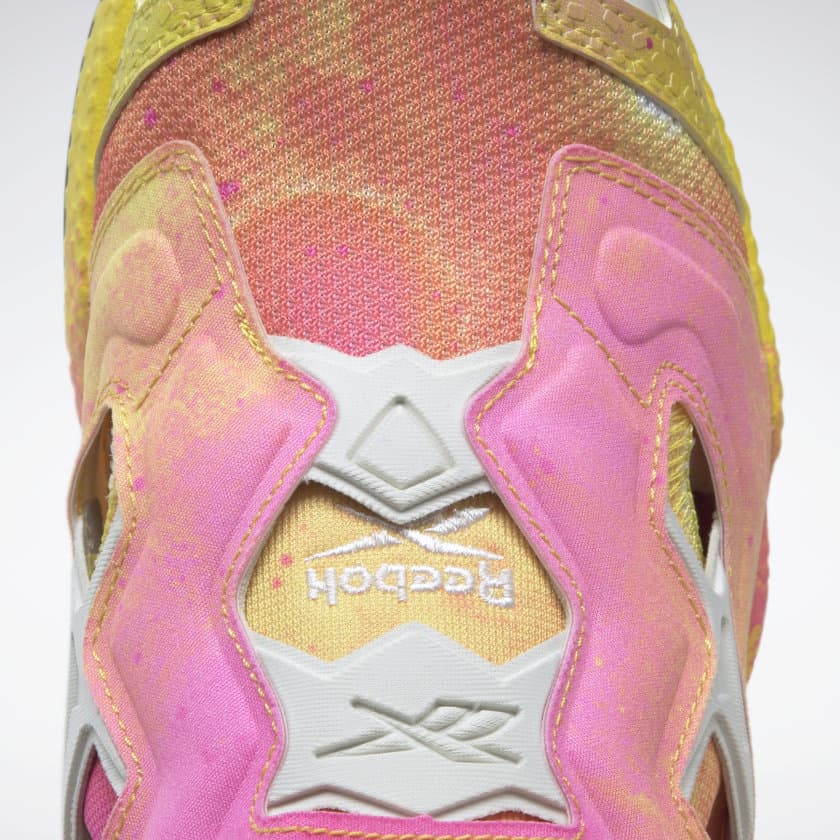 Reebok instapump pink sales