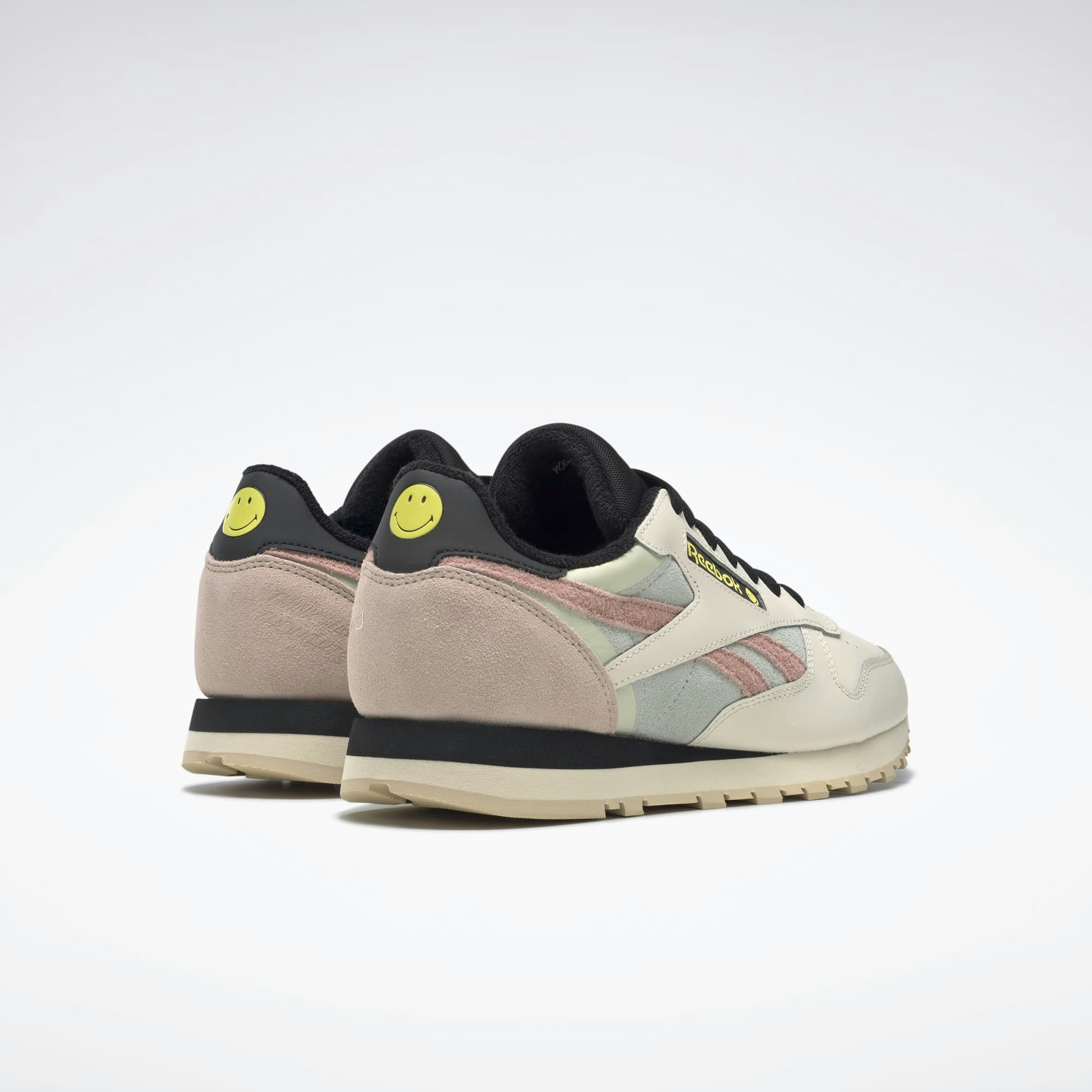 Smiley x Reebok Classic Leather "Stinger Yellow"