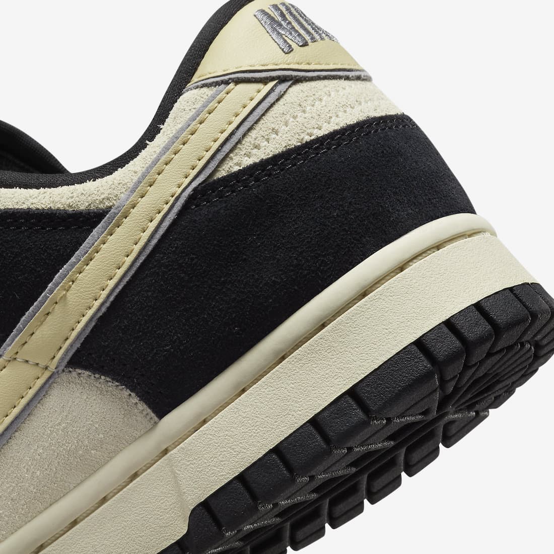 Black suede nike shoes 2025