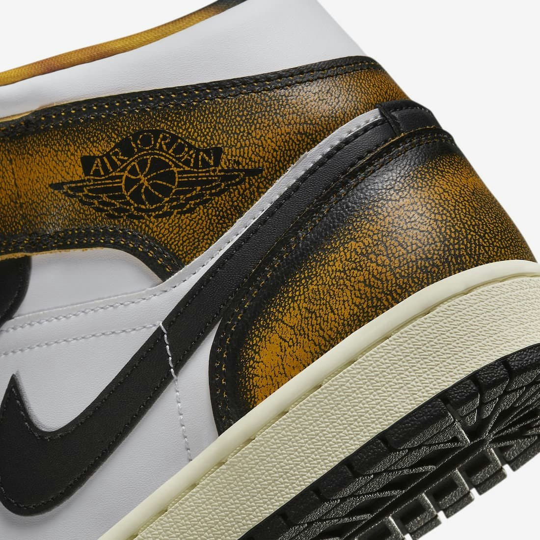 Air Jordan 1 Mid "Wear Away"