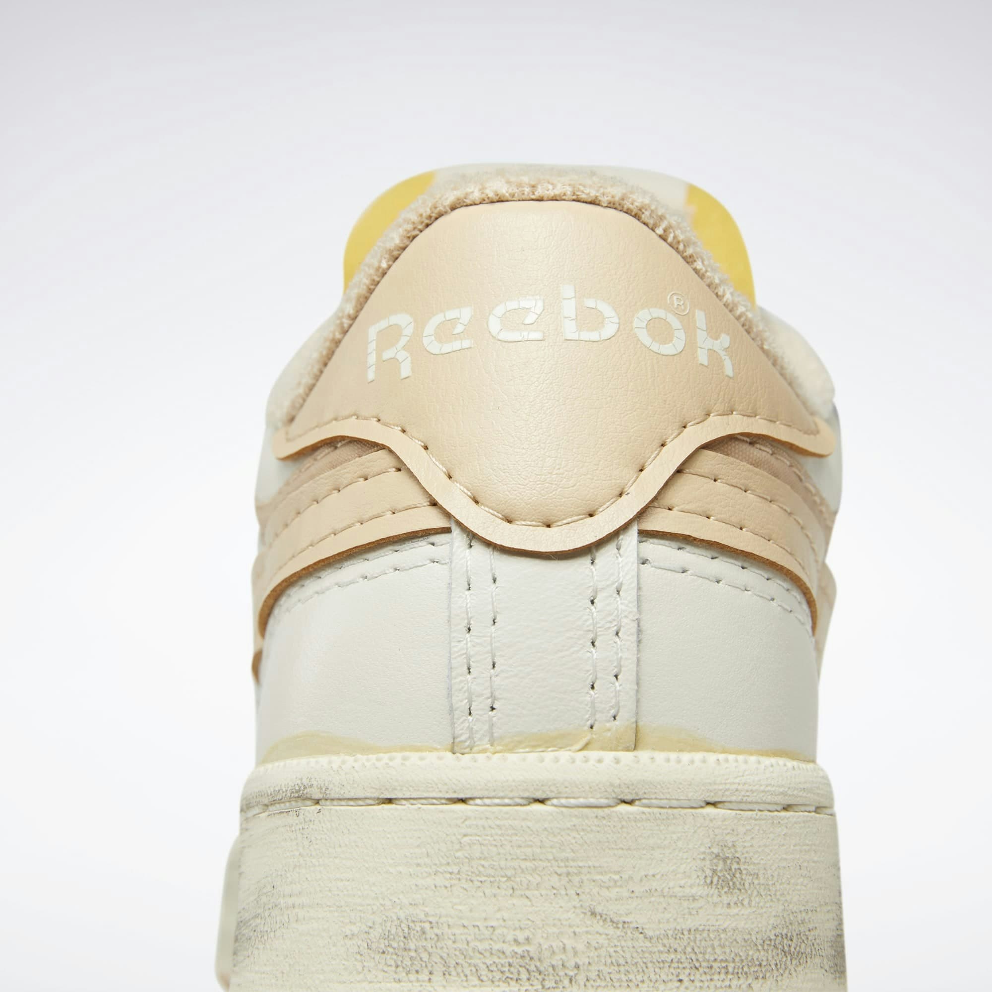 Reebok Club C 85 Vintage "Weathered Beige"