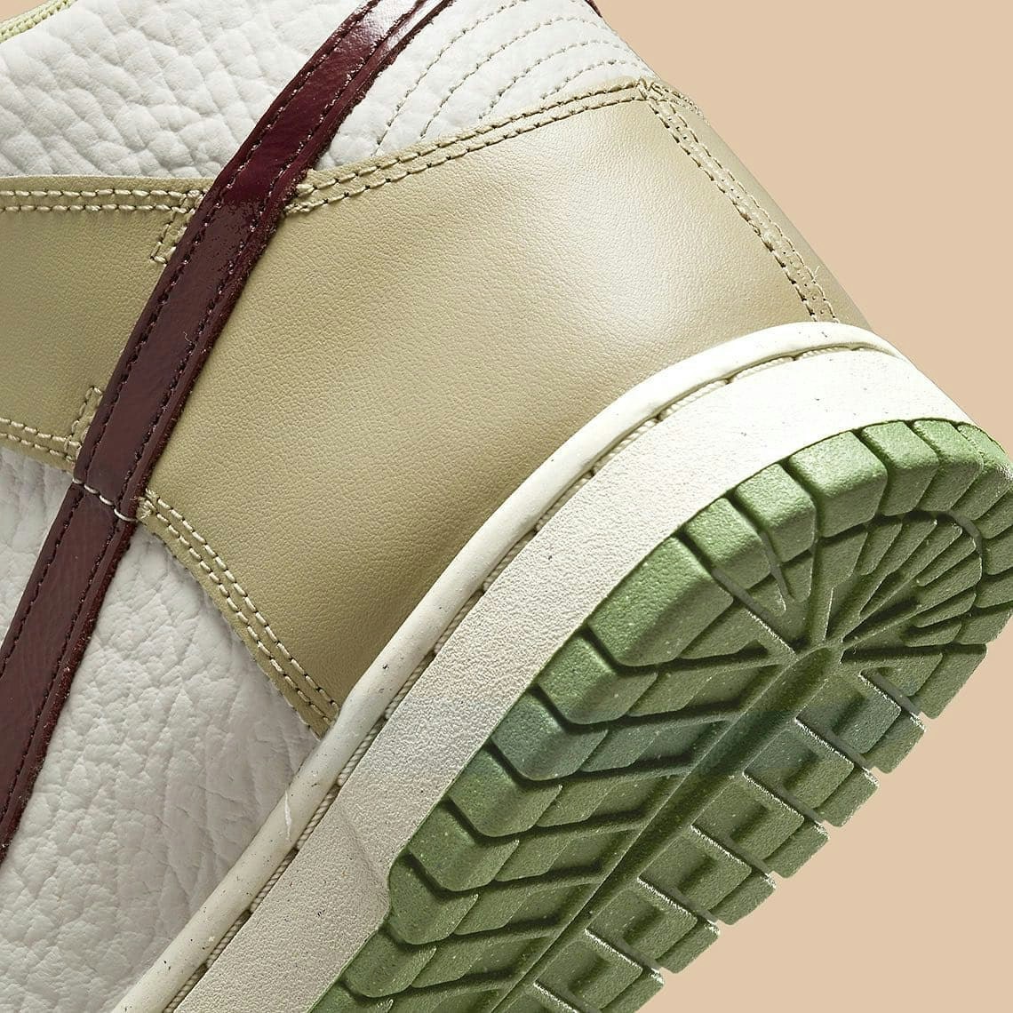Nike Dunk High “Tumbled Leather"