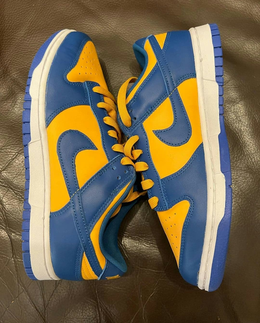 Nike Dunk Low "UCLA"