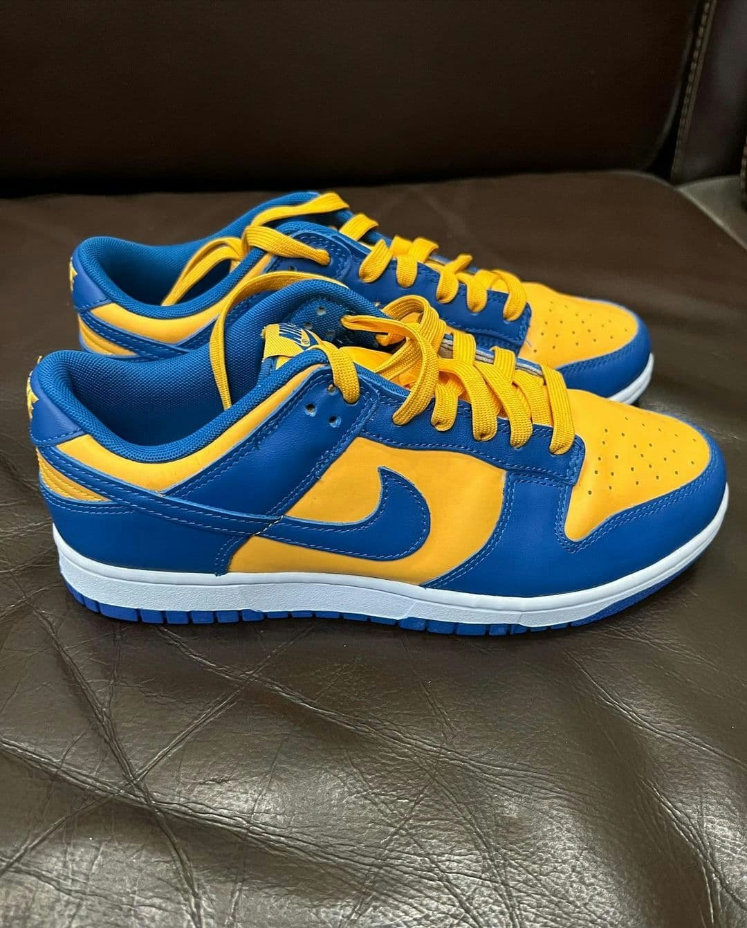 Nike Dunk Low "UCLA"