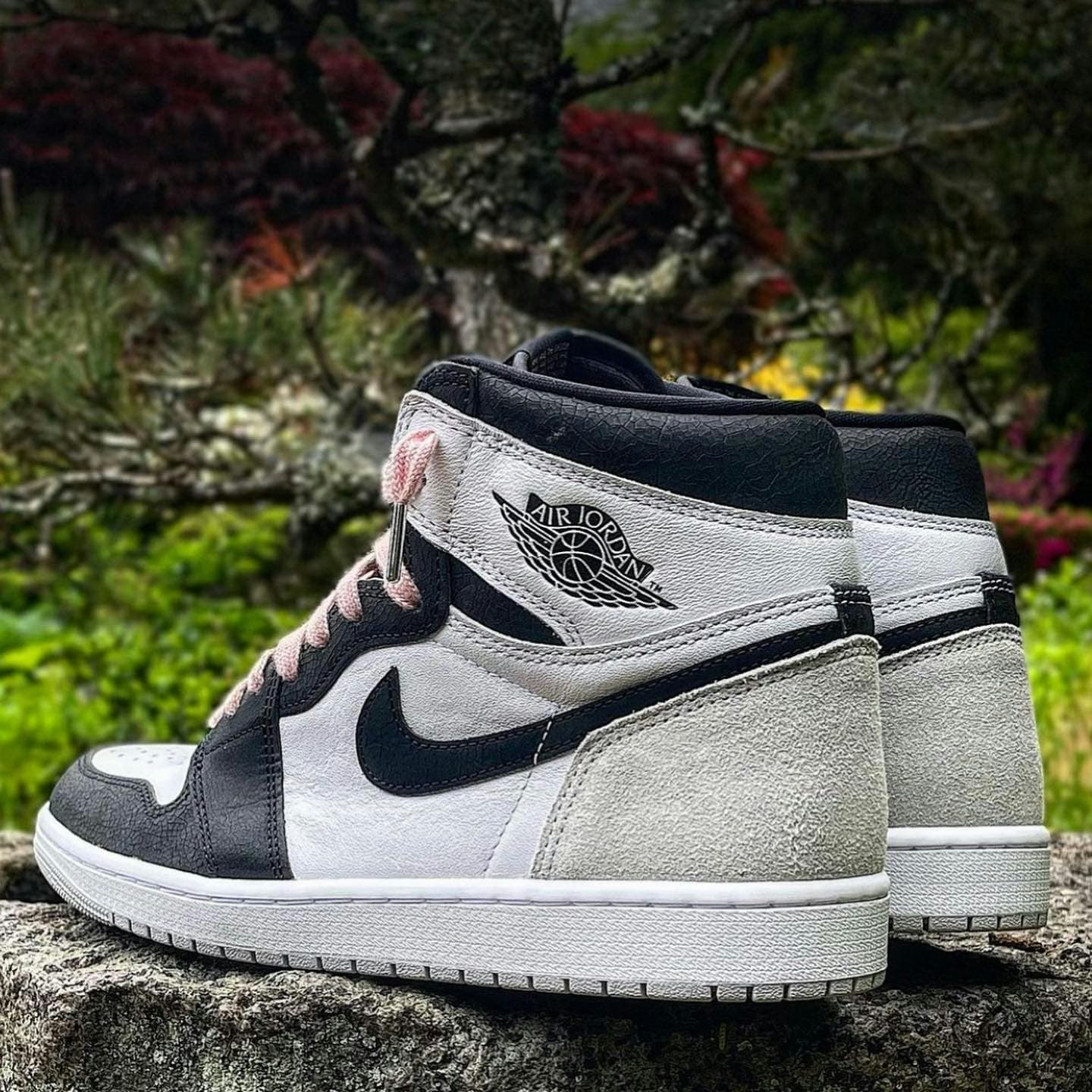 Air Jordan 1 High OG Retro "Stage Haze" 