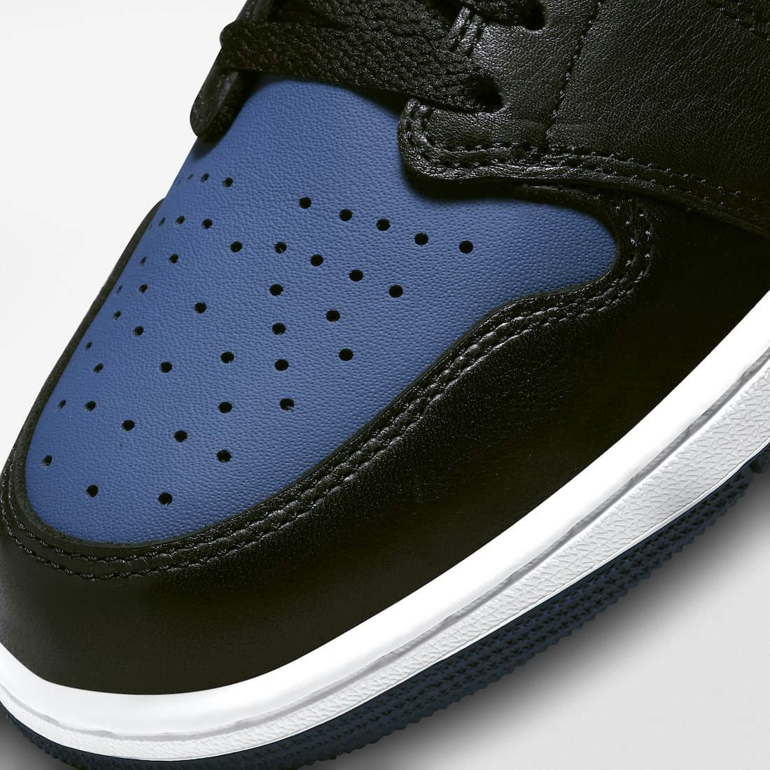 Air Jordan 1 Low OG “Mystic Navy”