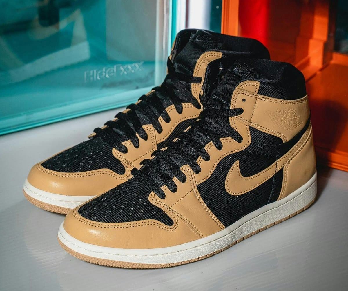 Air Jordan 1 High OG “Heirloom”