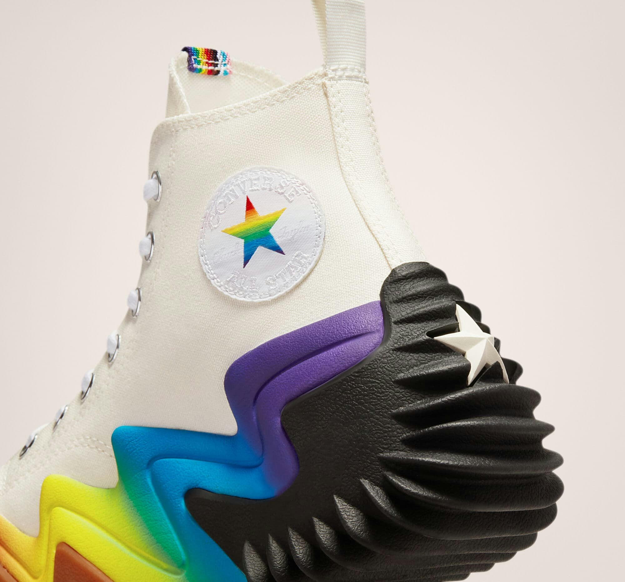 Converse Run Star Motion Platform "Pride"