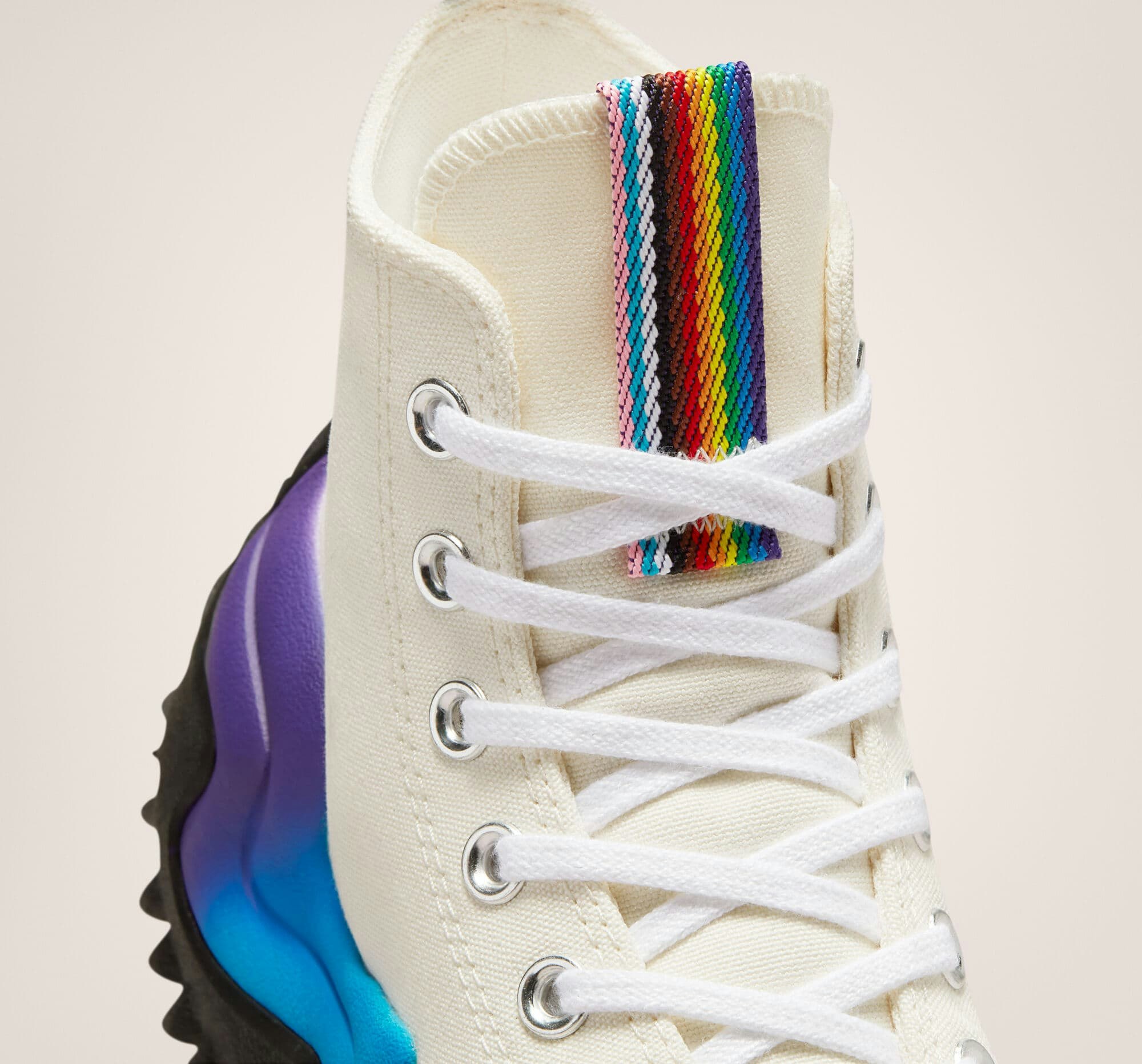 Converse Run Star Motion Platform "Pride"