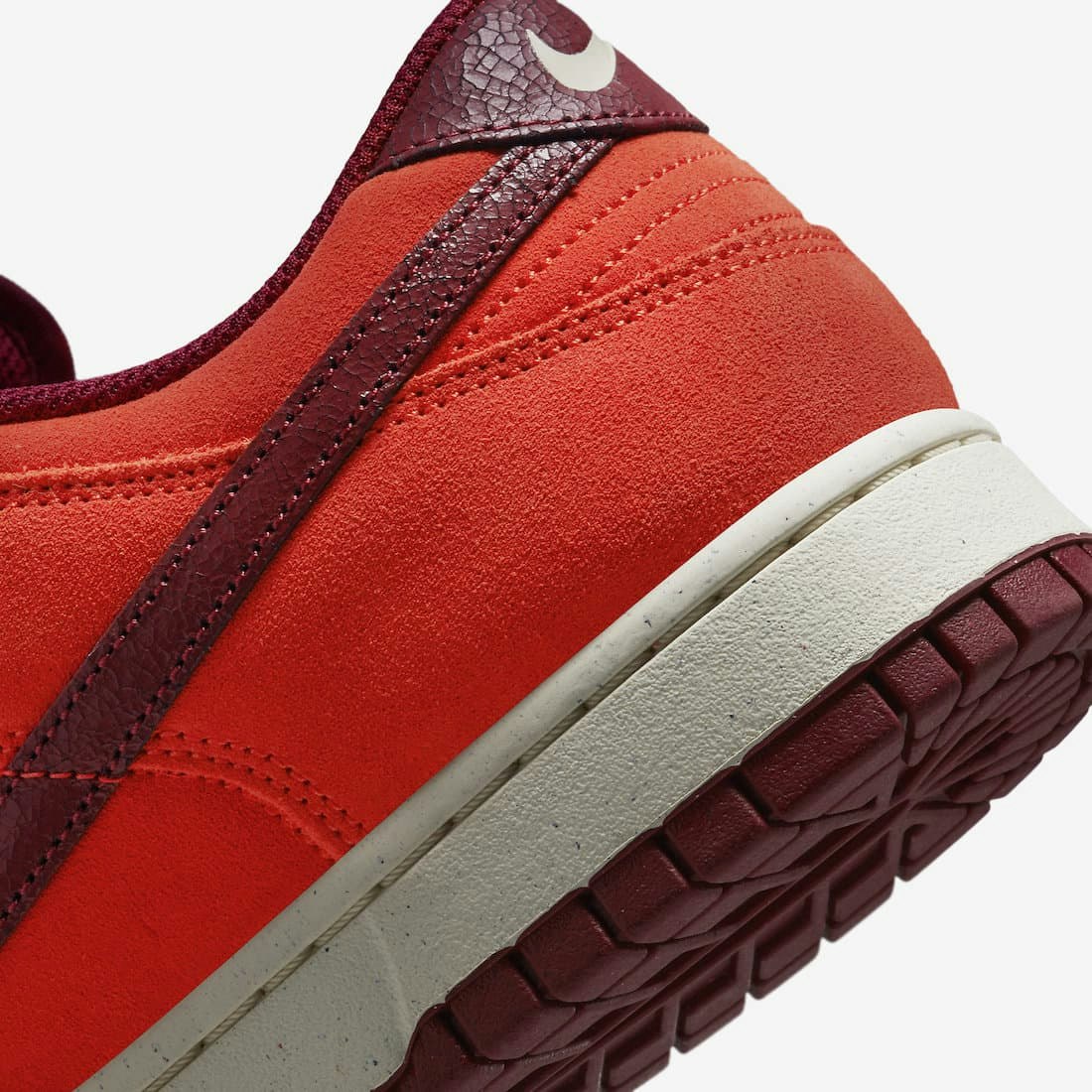 Nike Dunk Low "Orange Suede"