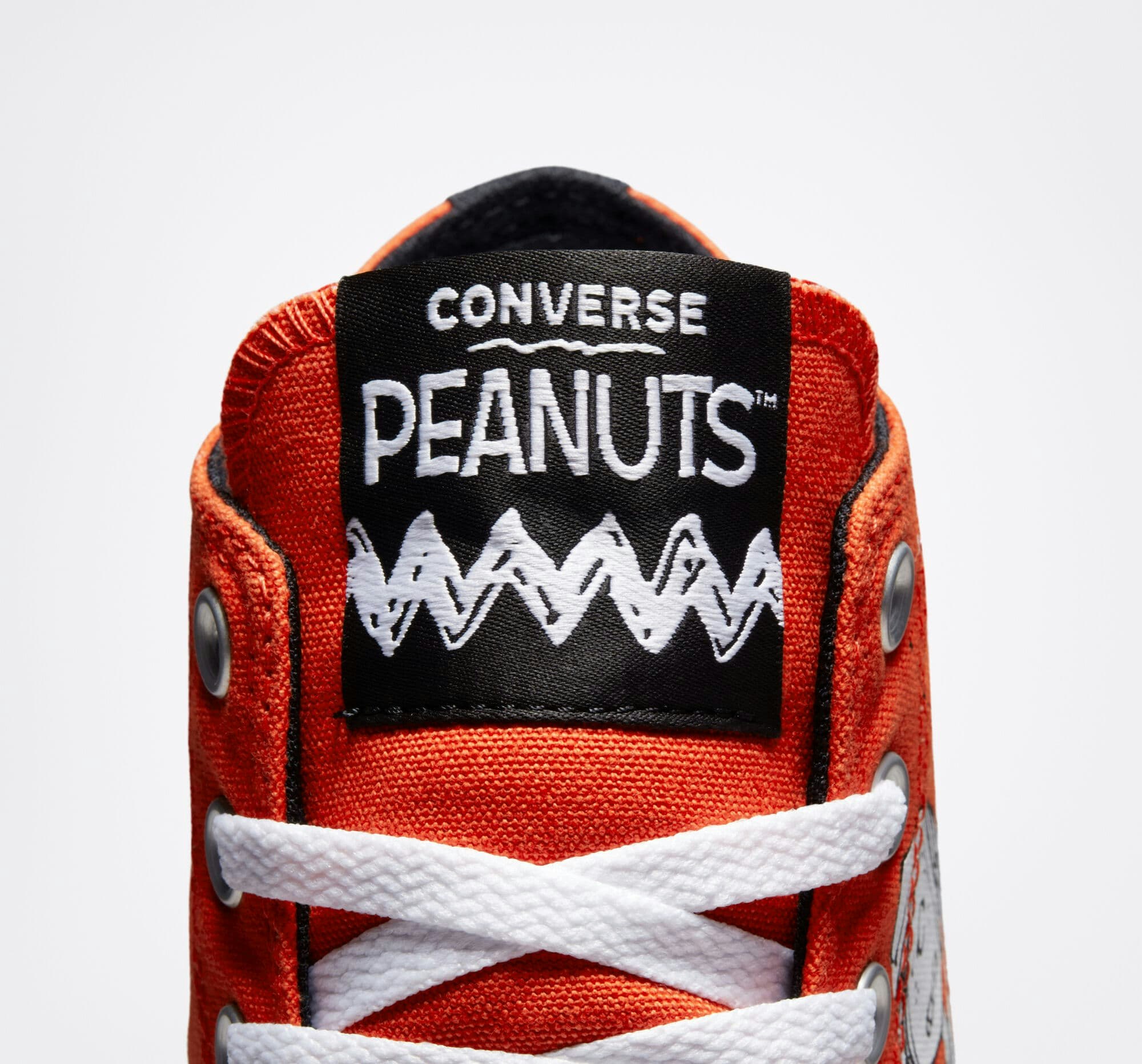 Peanuts x Converse Chuck Taylor All Star "Charlie Brown"