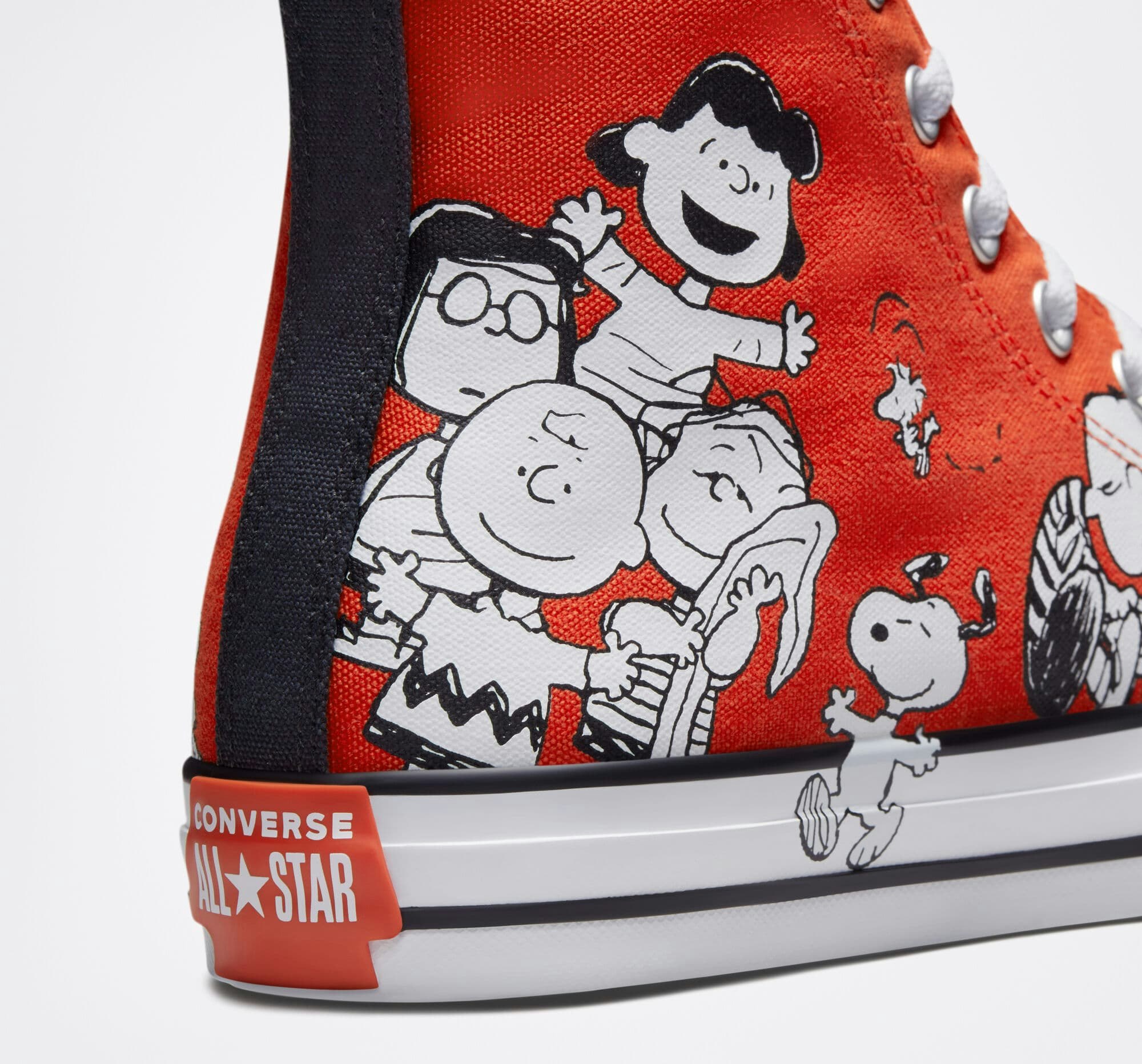 Peanuts x Converse Chuck Taylor All Star "Charlie Brown"