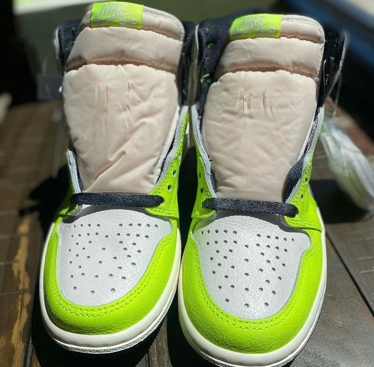 Air Jordan 1 High OG “Visionaire”