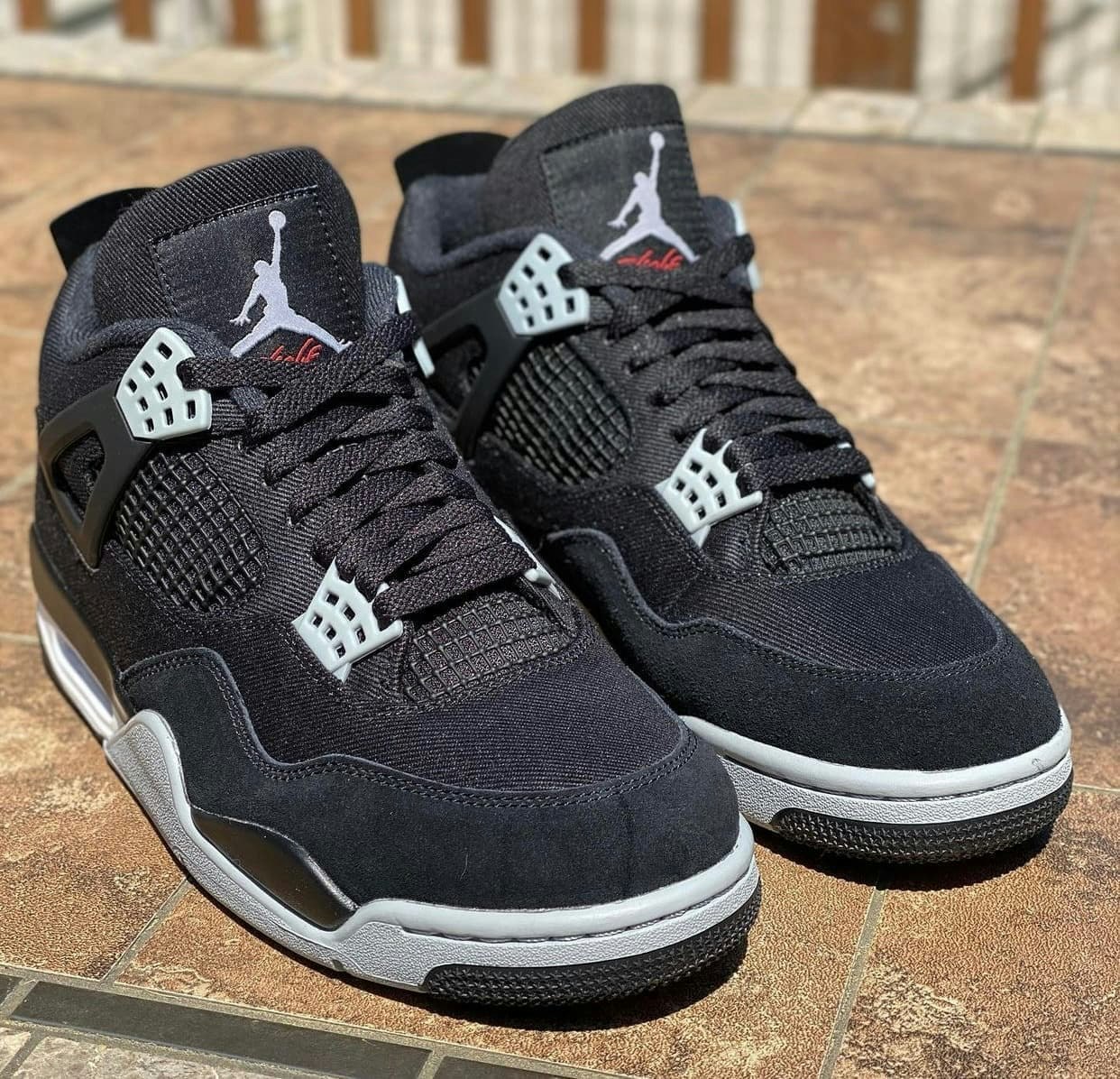 Air Jordan 4 "Black Canvas"