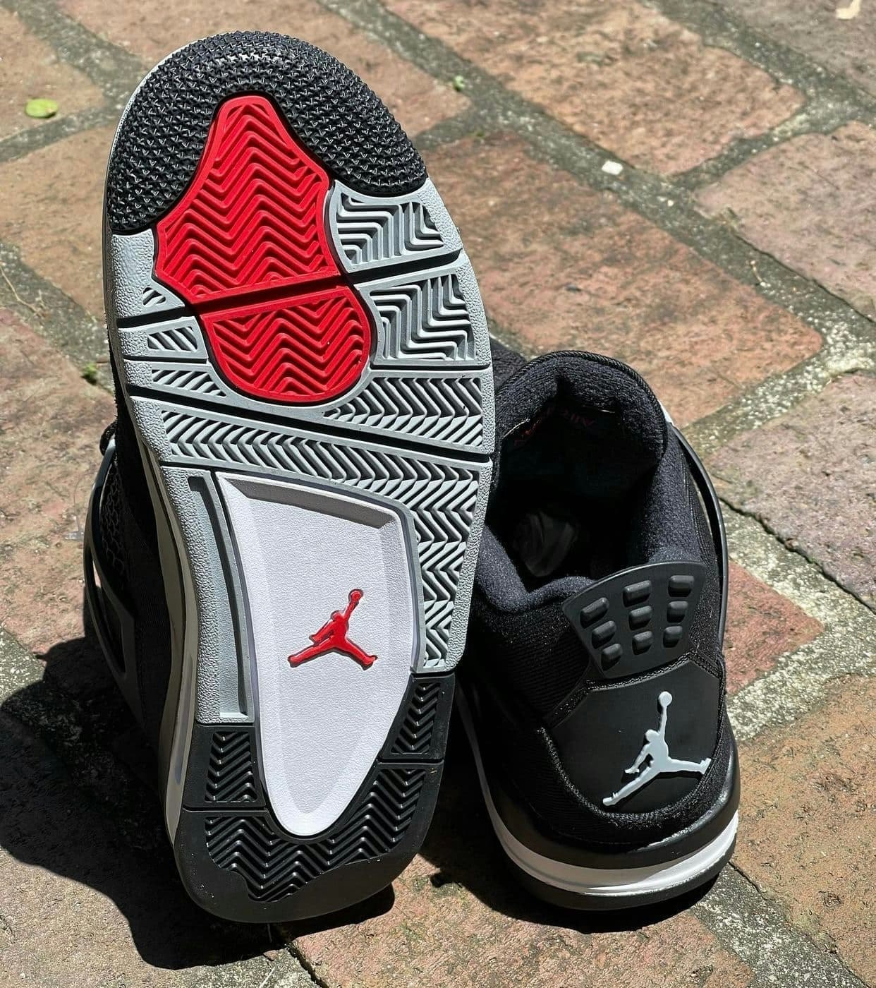 Air Jordan 4 "Black Canvas"