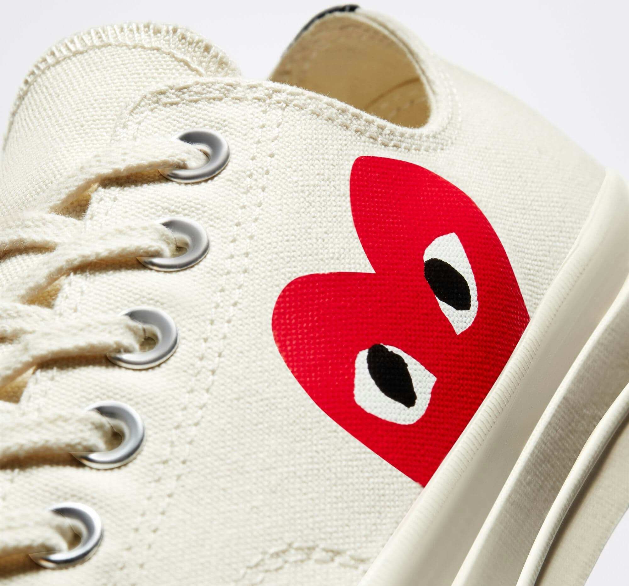 Comme des Garçons x Converse Chuck 70 Low "Mono Heart" (Sail)