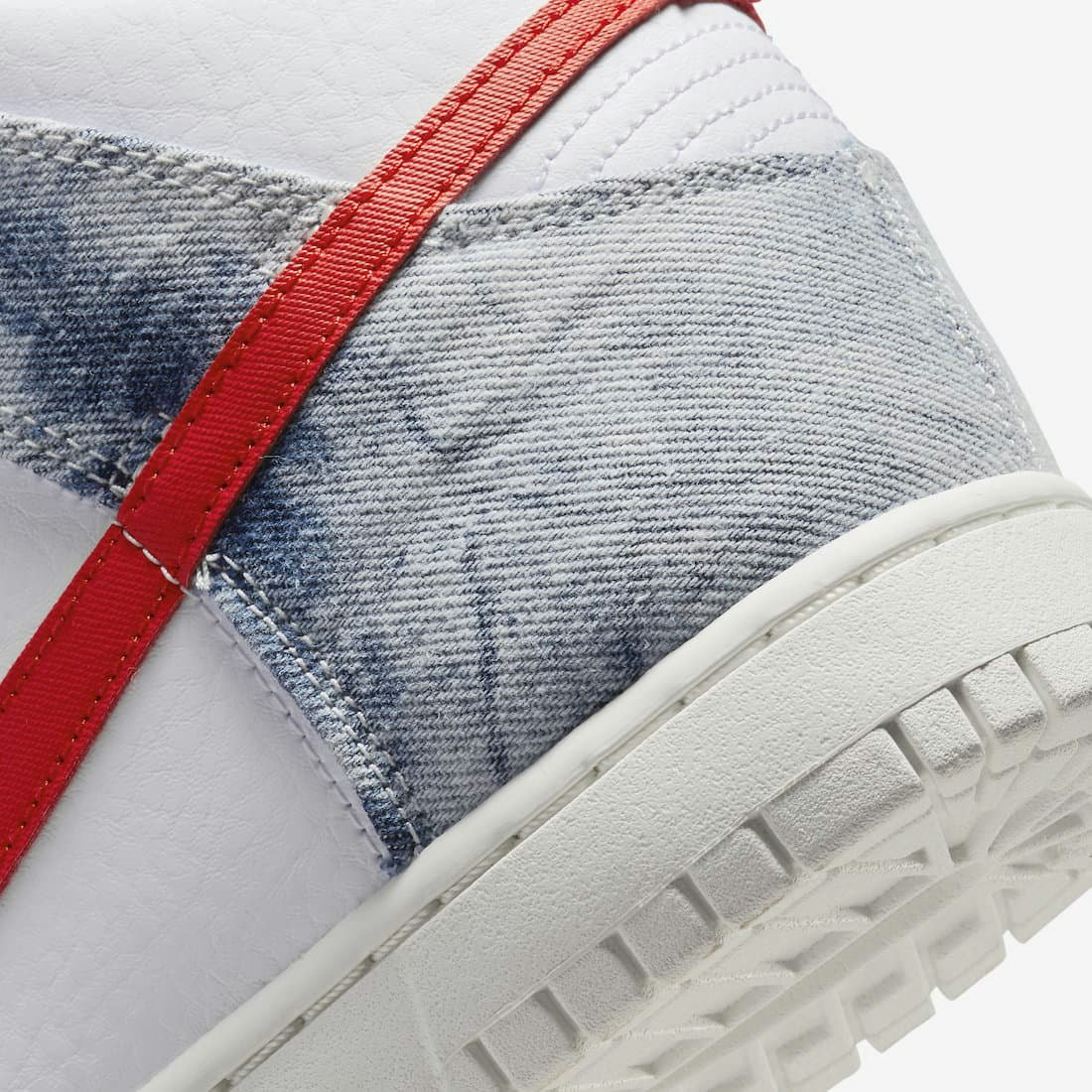 Nike Dunk High “Washed Denim”