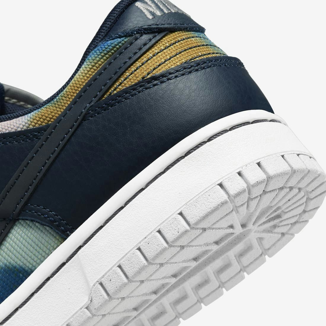 Nike Dunk Low "Graffiti" (Navy)