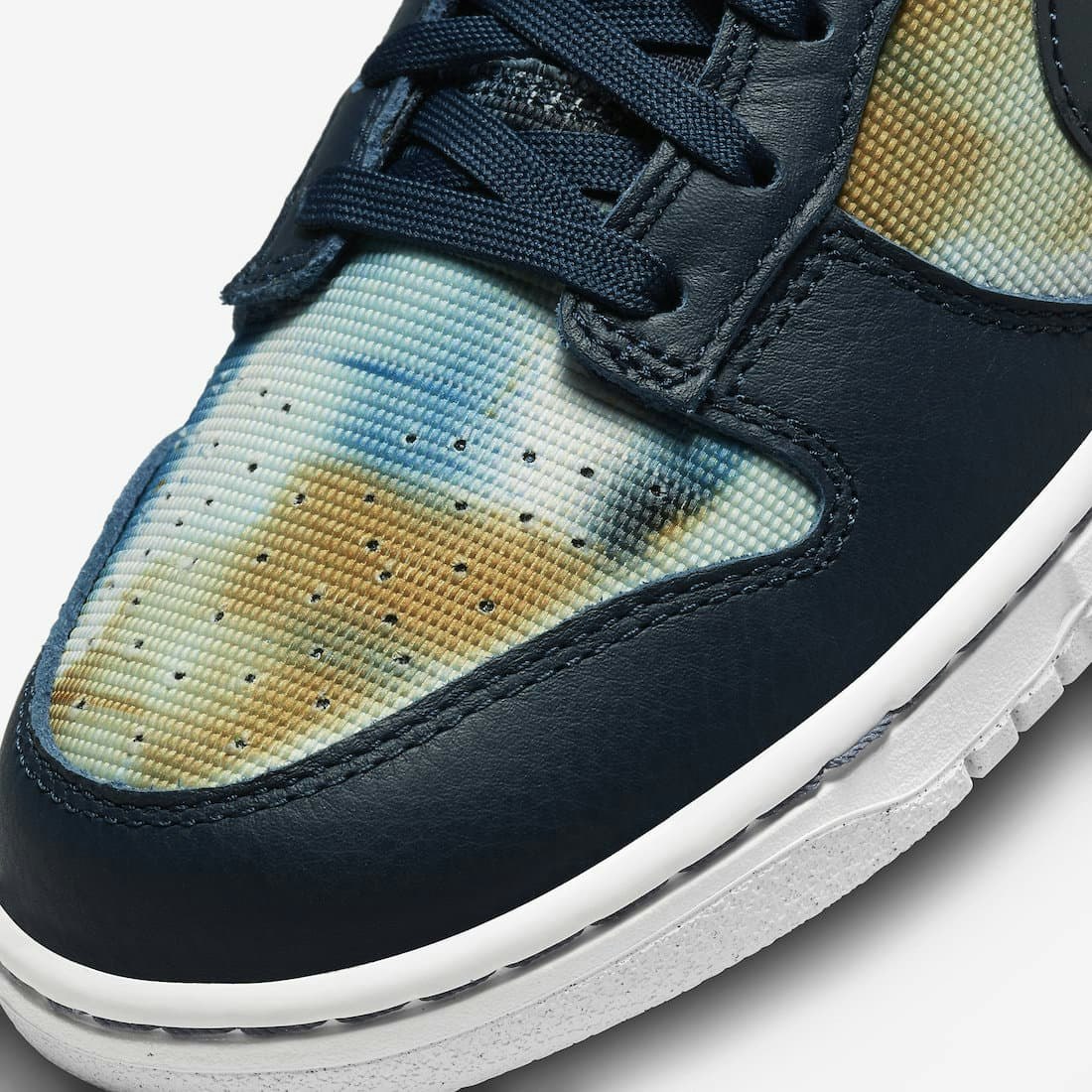 Nike Dunk Low "Graffiti" (Navy)