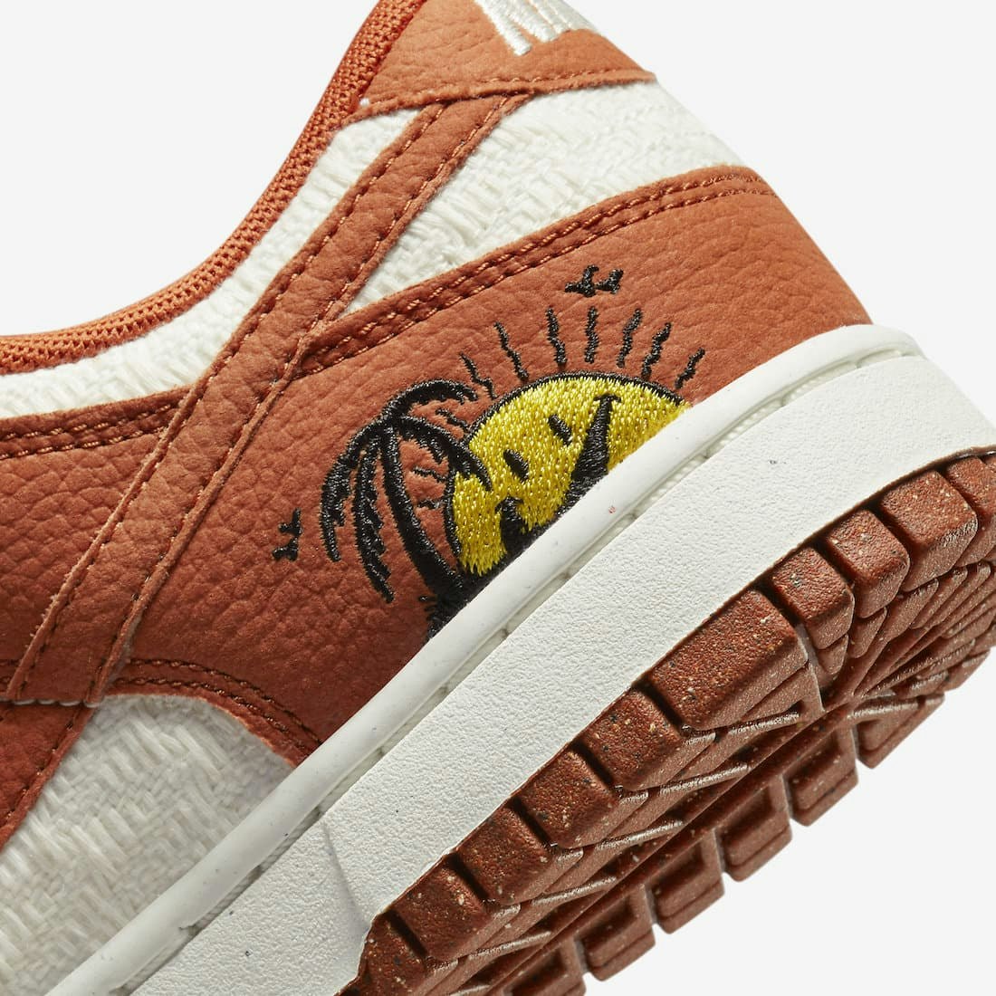 Nike Dunk Low "Sun Club" (Brown)