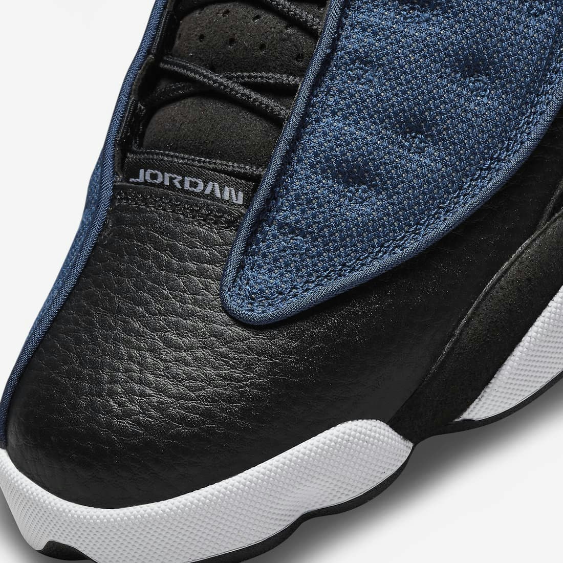 Air Jordan 13 “Brave Blue”