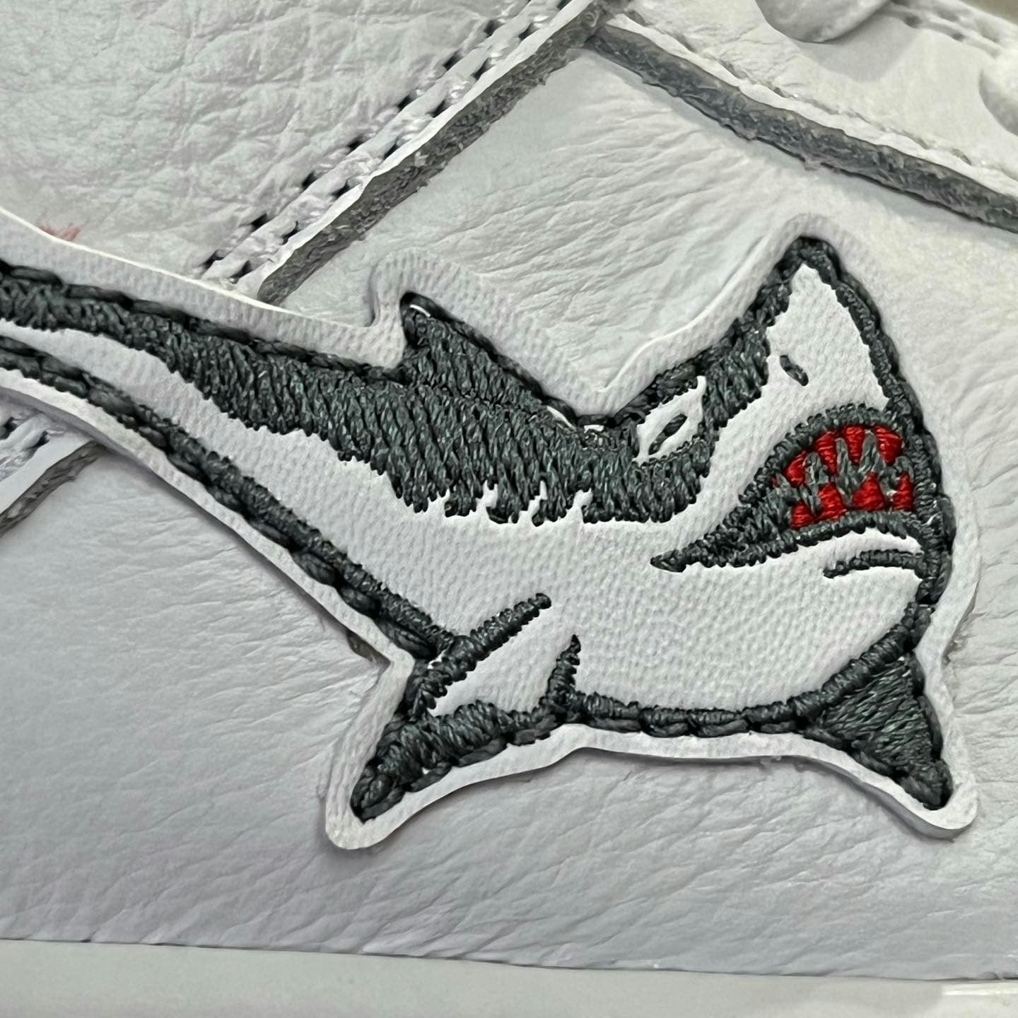 Oski x Nike SB Dunk High "Great White Shark" 