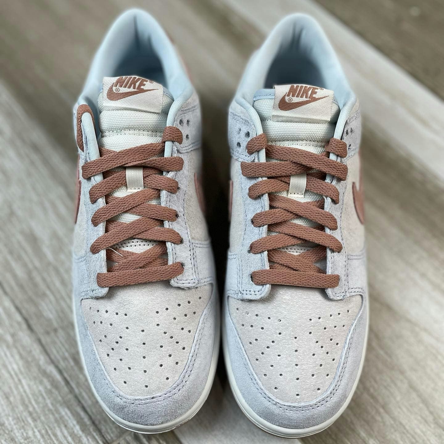 Nike Dunk Low "Fossil Rose"