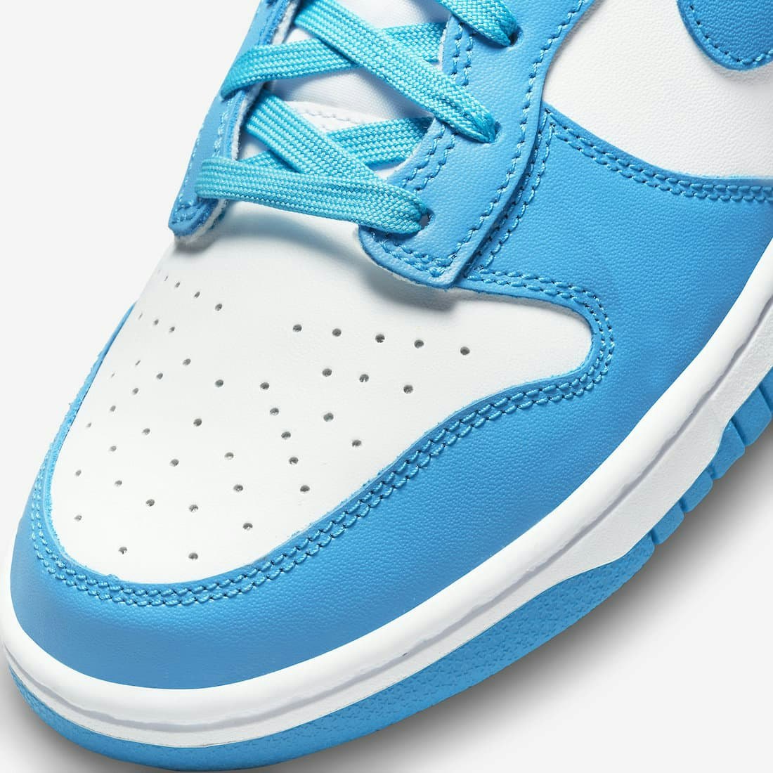 Nike Dunk High "Laser Blue"