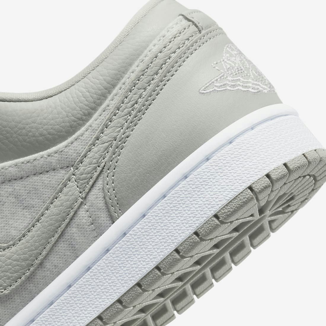 Air Jordan 1 Low “Light Iron Ore”