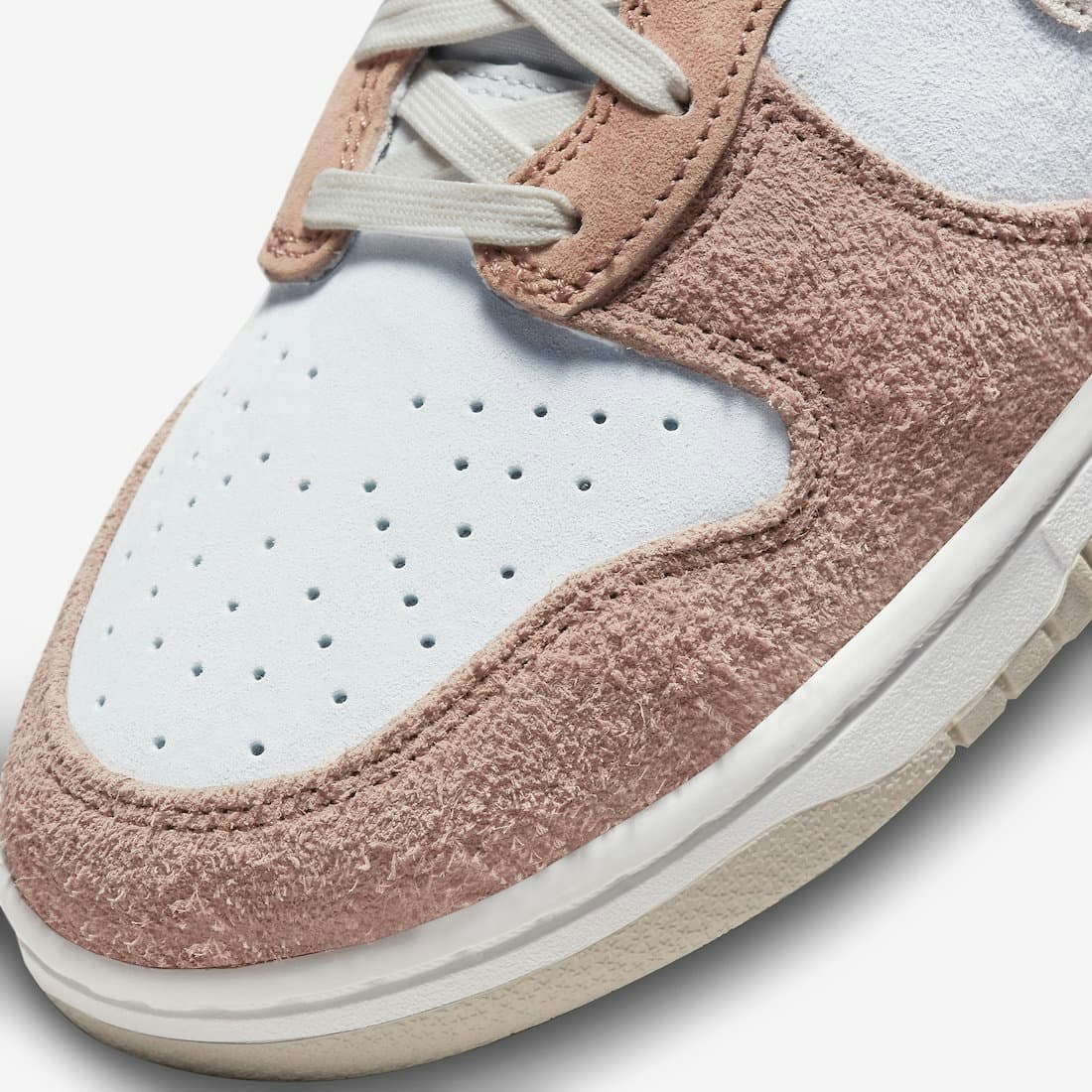 Nike Dunk High “Fossil Rose”