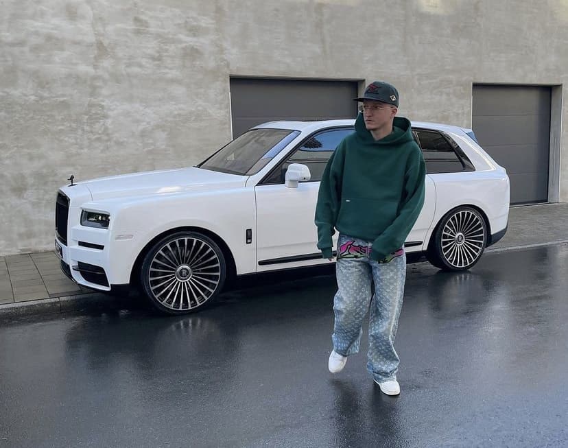 Youtuber Justin Fuchs kauft Rolls-Royce Cullinan