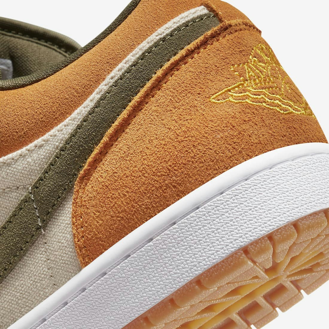 Air Jordan 1 Low "Light Curry"