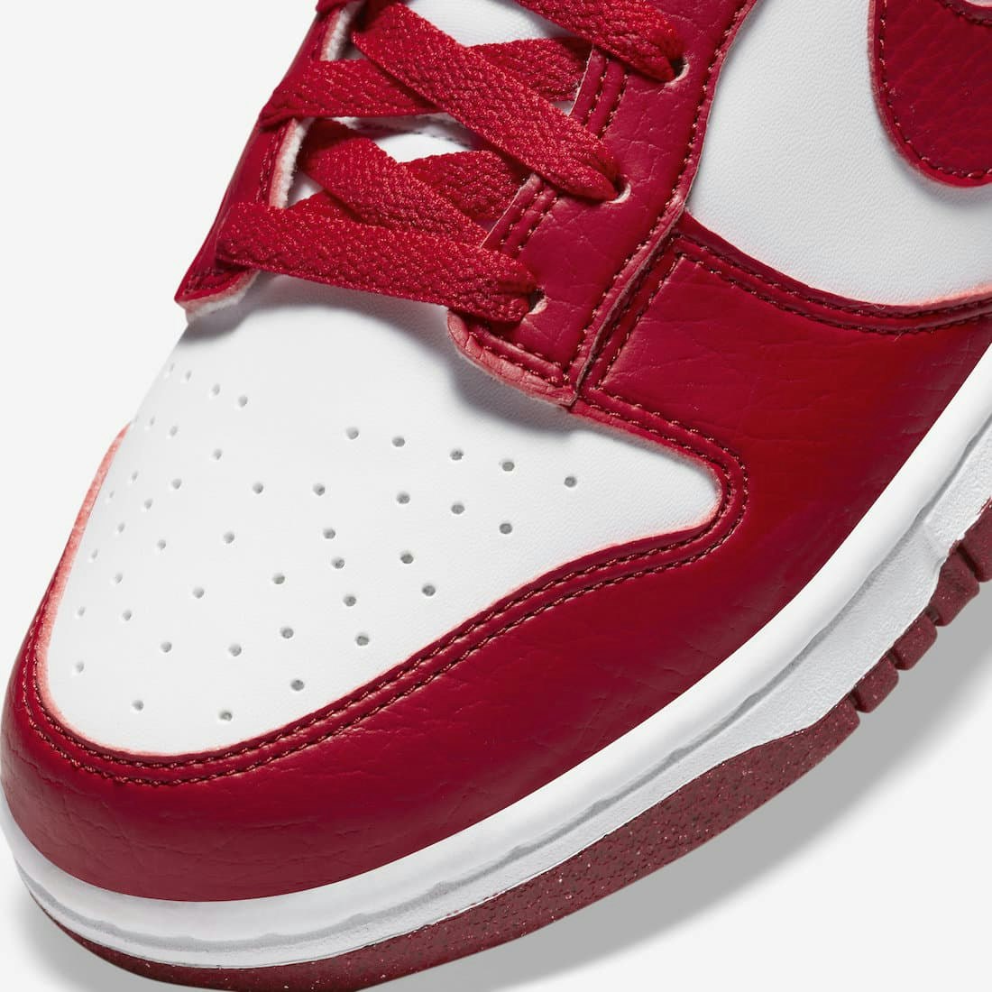 Nike Dunk Low "Next Nature" (University Red)