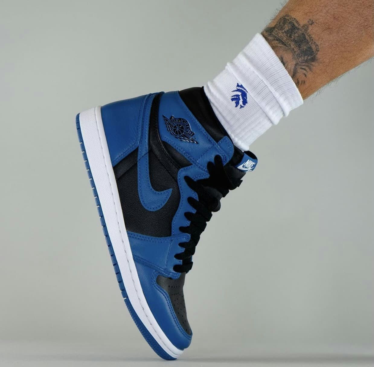 Air Jordan 1 High OG “Dark Marina Blue”