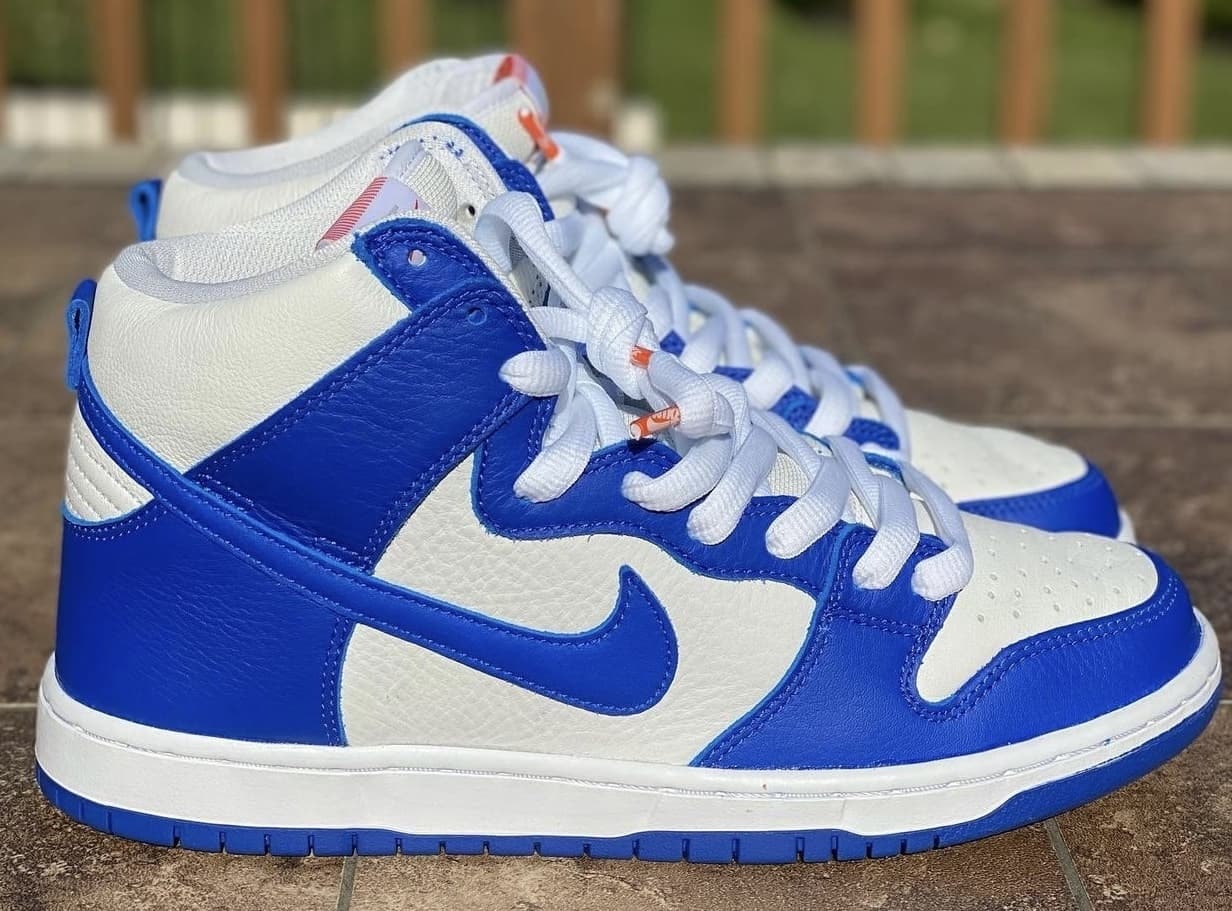 Nike SB Dunk High Orange Label "Kentucky Blue"