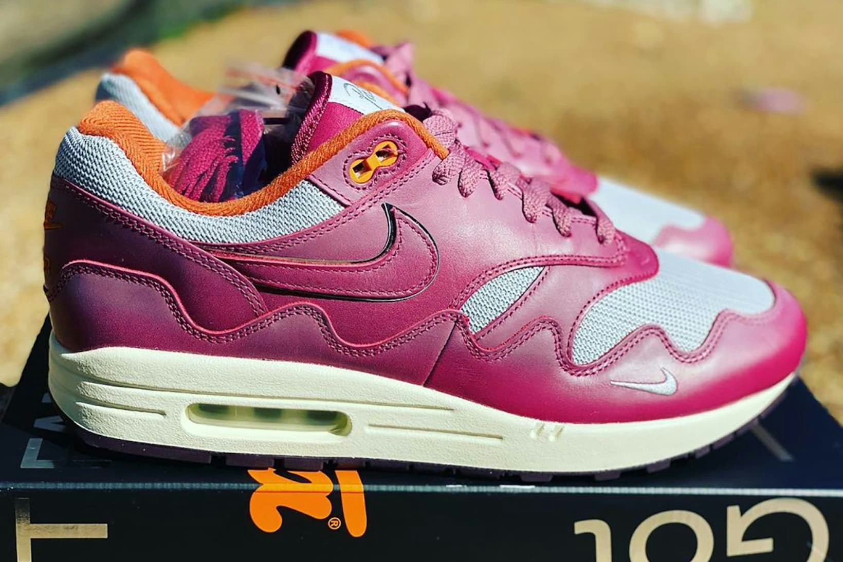 Patta x Nike Air Max 1 "Night Maroon"