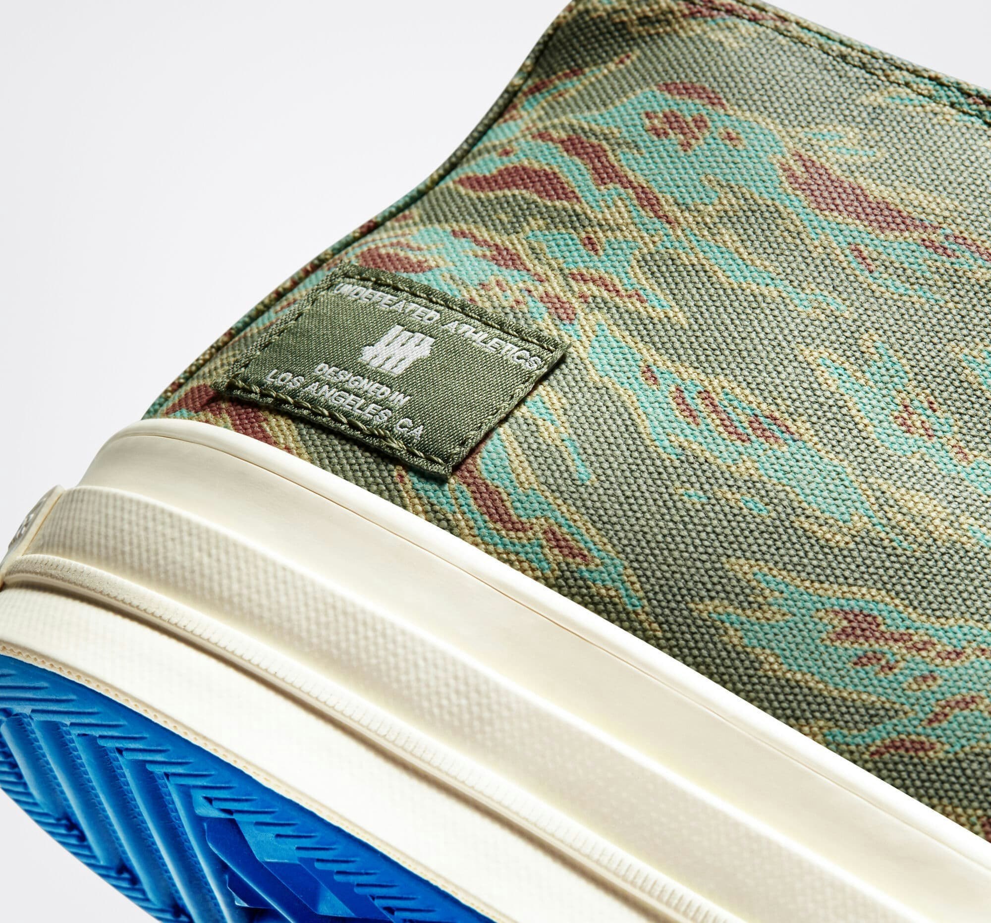 UNDEFEATED x Converse Chuck 70 Half "Sea Spray"