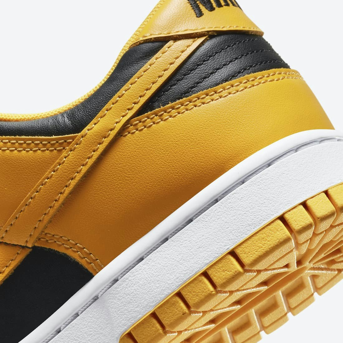 Nike Dunk Low “Goldenrod”