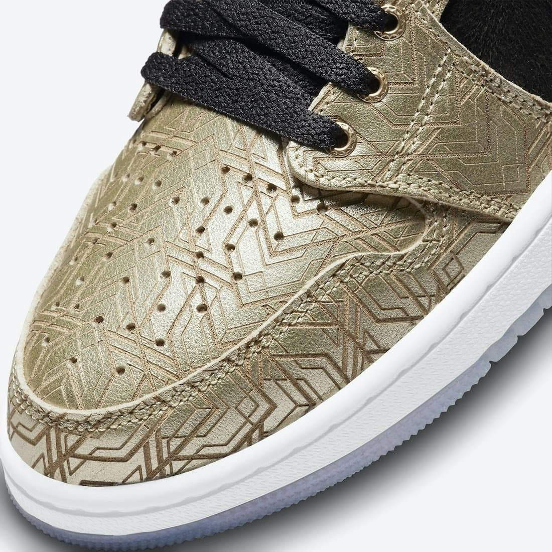 Air Jordan 1 Zoom Comfort “Gold Laser”