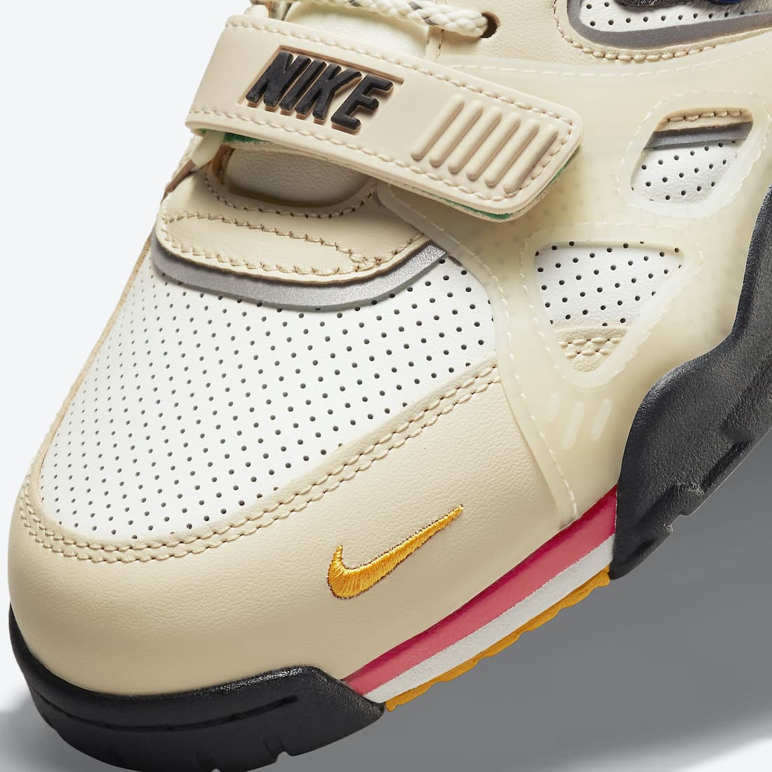 Saquon Barkley x Nike Air Trainer 3 Pearl White kaufen DA5403 200 HEAT MVMNT