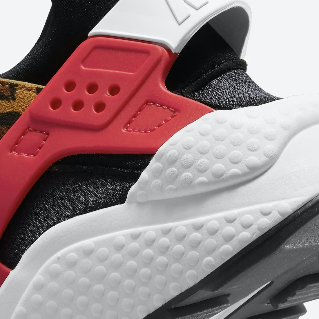 Nike Air Huarache "SNKRS Day"