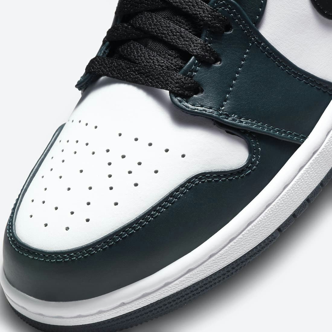 Air Jordan 1 Low “Dark Teal”