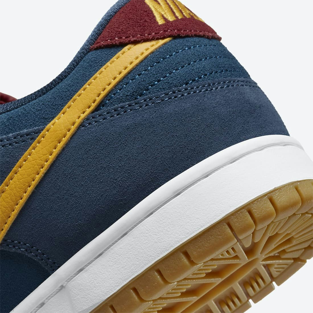 Nike SB Dunk Low "Barcelona"