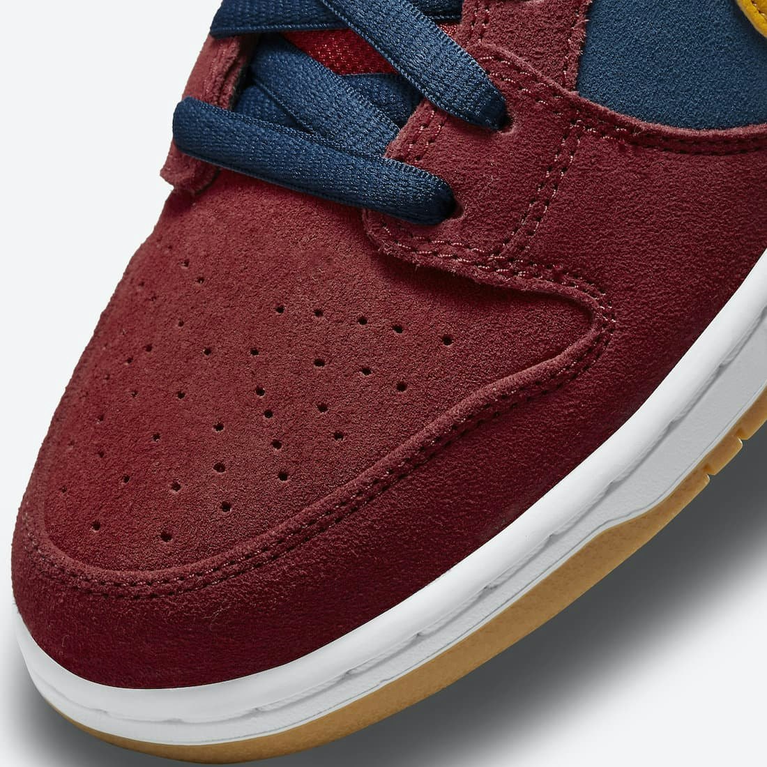 Nike SB Dunk Low "Barcelona"