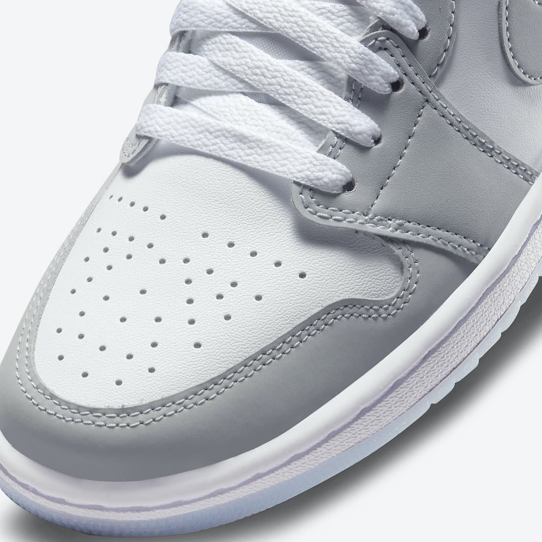 Nike Wmns Air Jordan 1 Low Wolf Grey