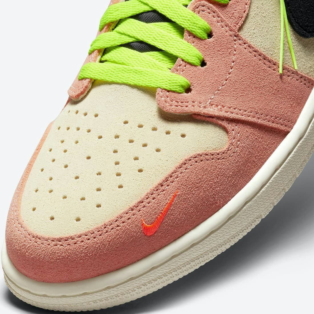 Air Jordan 1 High Switch "Neon Peach"