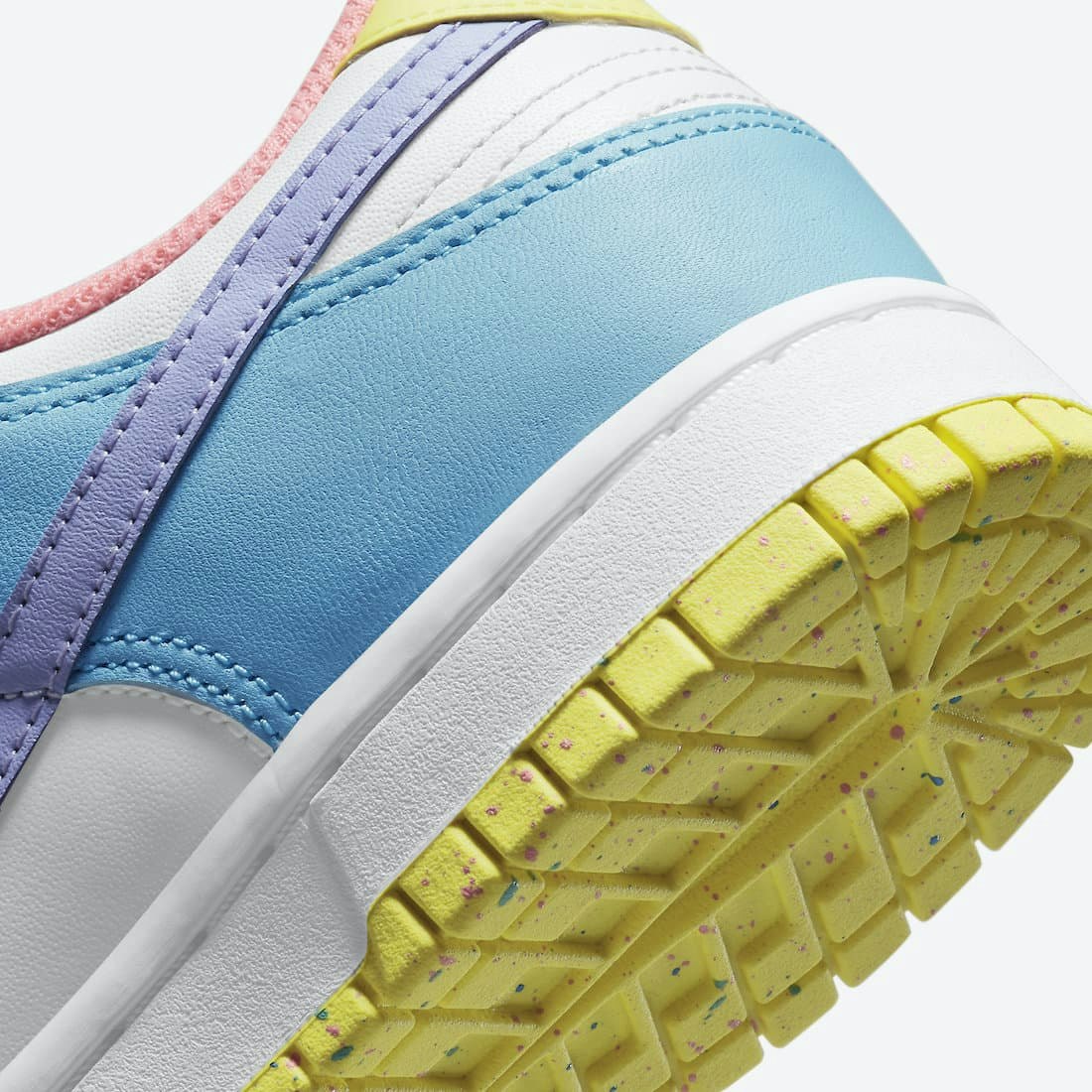 Nike Dunk Low Wmns "Easter"