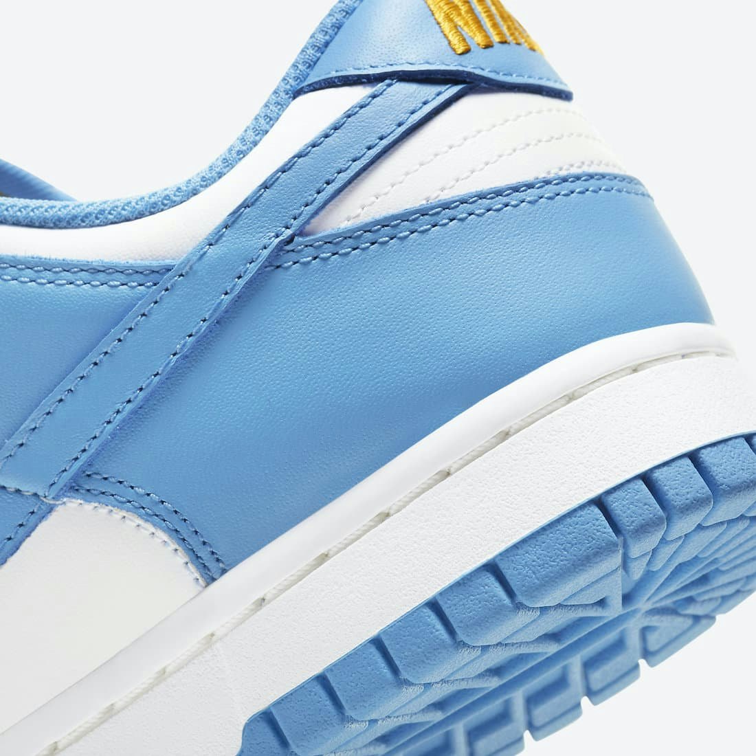 Nike Dunk Low Wmns “Coast”